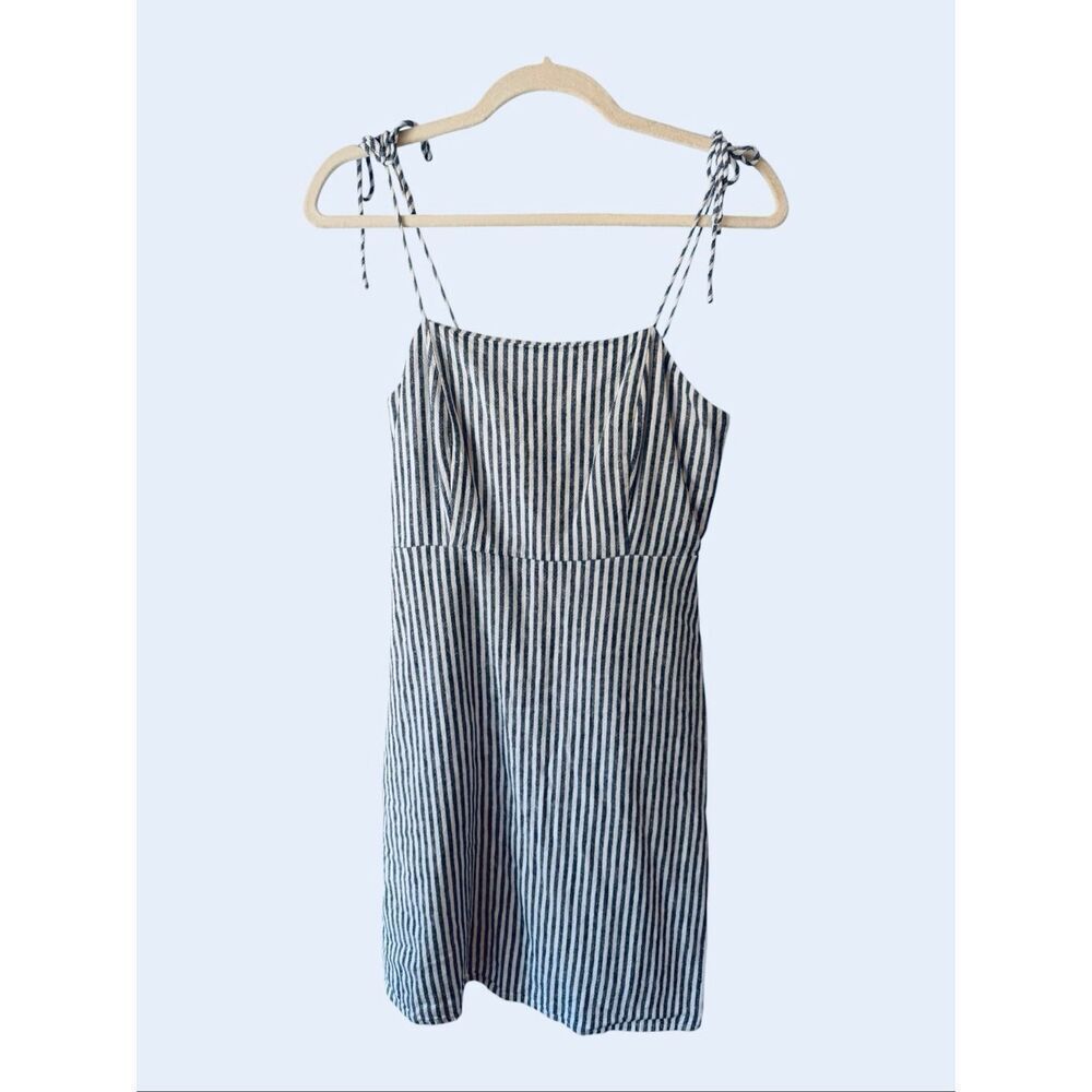 Old Navy Striped Linen Blend Tie Strap Mini Dress Smocked Blue White Small S